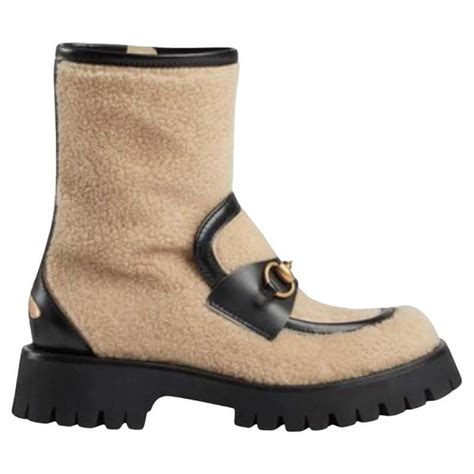 gucci trek boots with fur trim